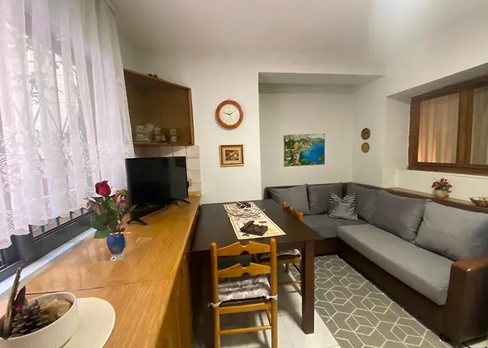 Dani Two Bedroom Home In Center Of Tirana